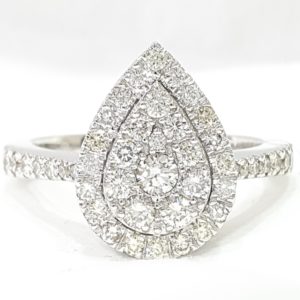 PEAR SHAPED DIAMOND CLUSTER RING