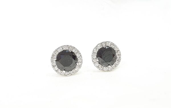 Black Diamonds Stud Earring