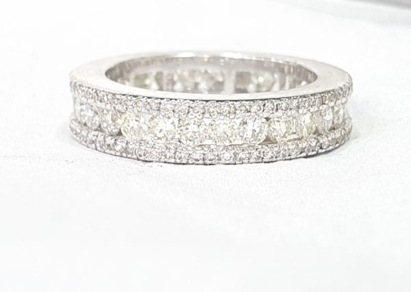 Round Diamond Wedding Band Ring for Women