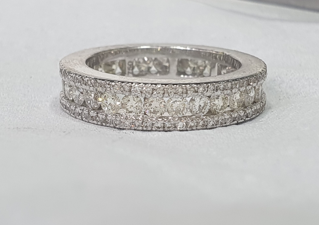18K White Gold Womens Baguette Diamond Wedding Band 2.64 Ctw – Avianne  Jewelers
