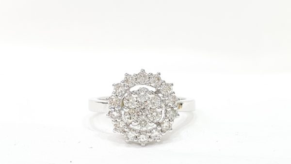 Cluster Halo Diamond Ring