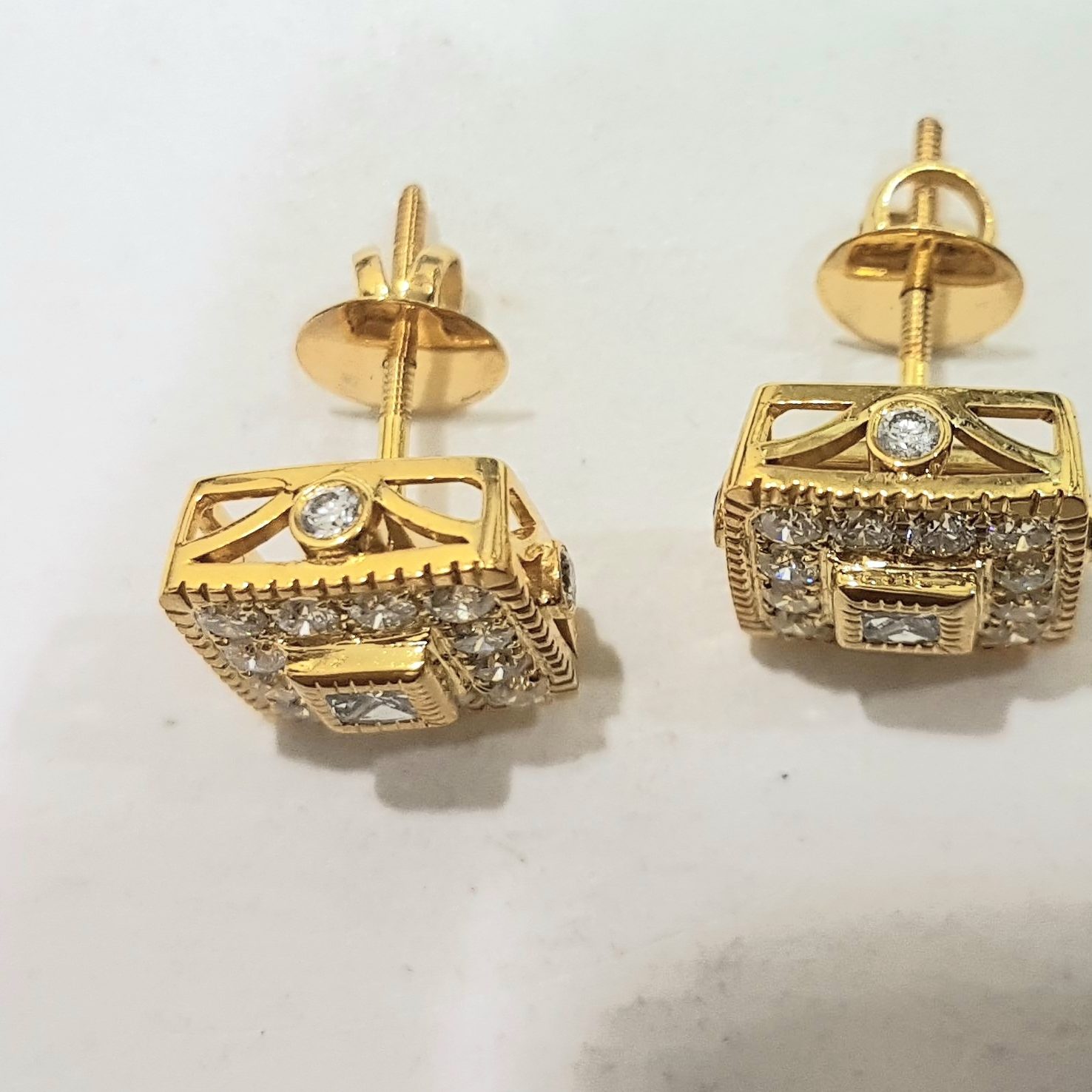 Diamond Earrings  Studs Dangle Hoops  Monili Jewellers