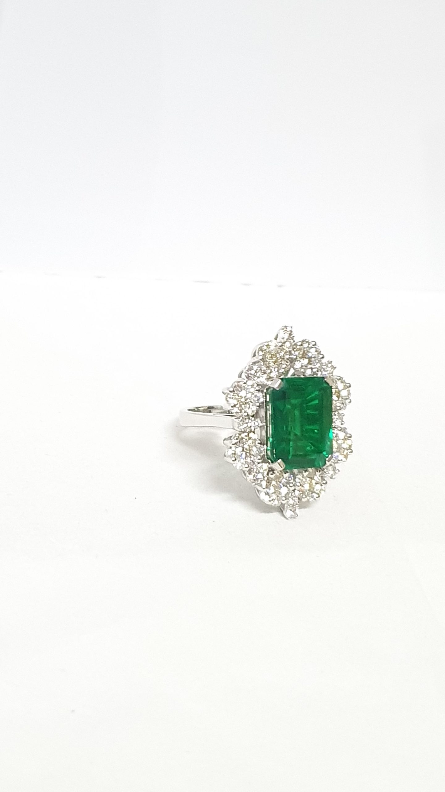 Emerald Rings & Jewelry - May Birthstone | EraGem