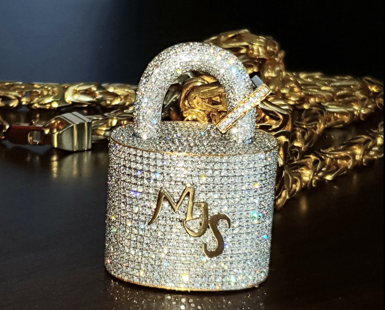 gold diamond padlock