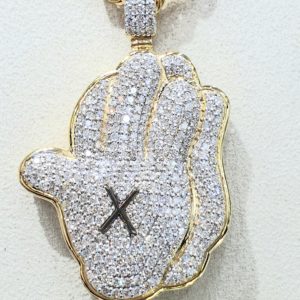 Praying Hands Diamond Pendant 18 kt & Rope Chain