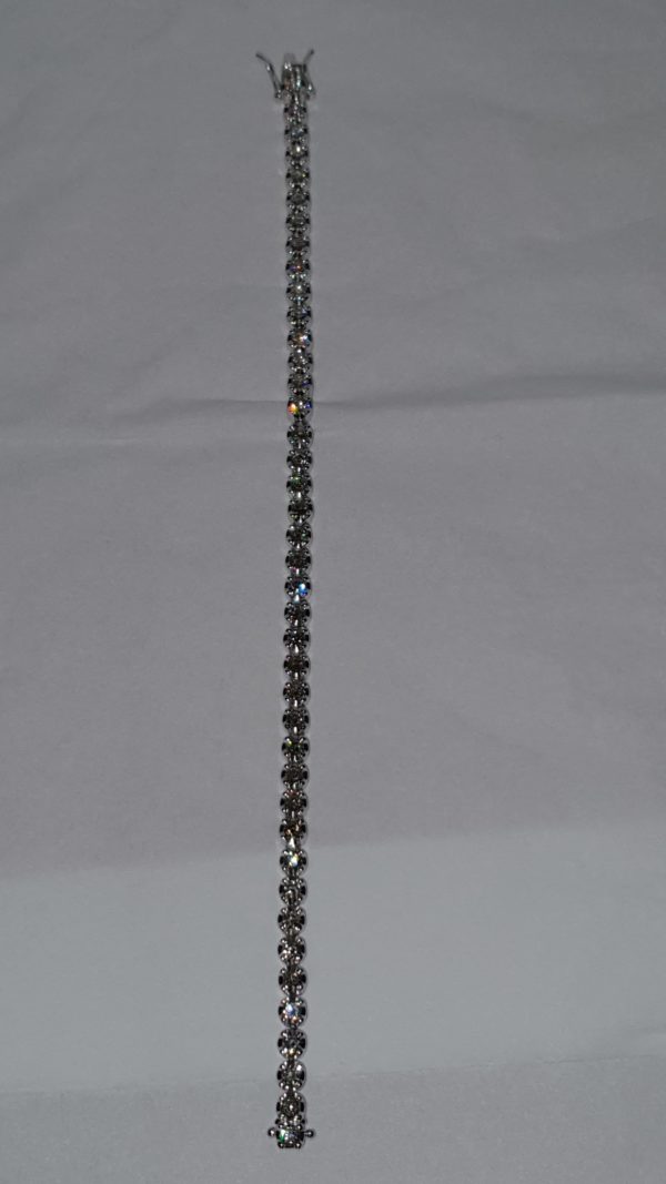 Classic Diamond Tennis Bracelet